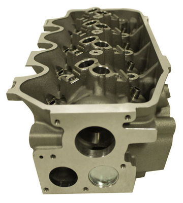 Ford Focus 121 2.0L Cabeza de cilindro de aluminio YS4Z-6049-GA YS4E-6090-EA 2.0L 8V