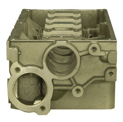 Culata de aluminio de 7 orificios KIA PRIDE B3 KK150-10-100D 1.3L 8V
