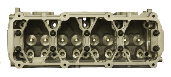Culata de aluminio VOLKSWAGEN Jetta BJG sin agujero 06A103373B 1.6L 8V