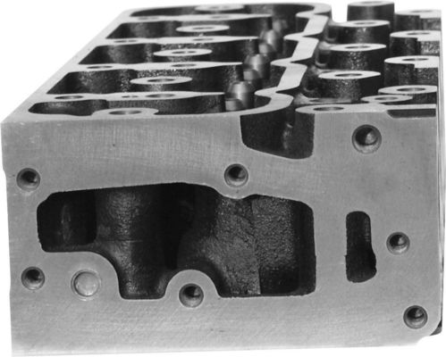 ISUZU TROOPER CAMPO 4JG2 Cabeza de cilindro de fundición de hierro 8-97086-338-2 8-97016-504-7 8-97086-338-6N8-97086-332-3 3.1L 8V