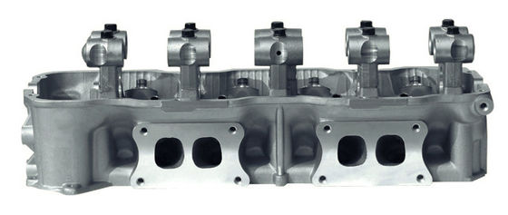 NISSAN D21 Z24 4 tapones Cabeza de cilindro de aluminio 11041-20G13 11041-13F00 11041-20G00 2.4L 8V