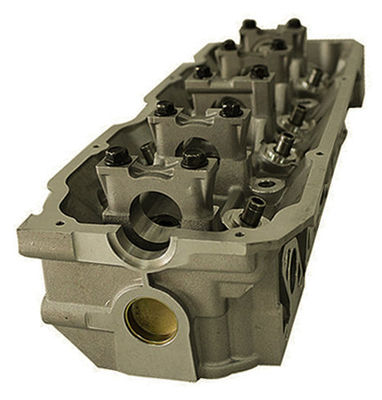 Culata de aluminio NISSAN Cedric Atlas NA20 11040-67G00 2.0L 8V