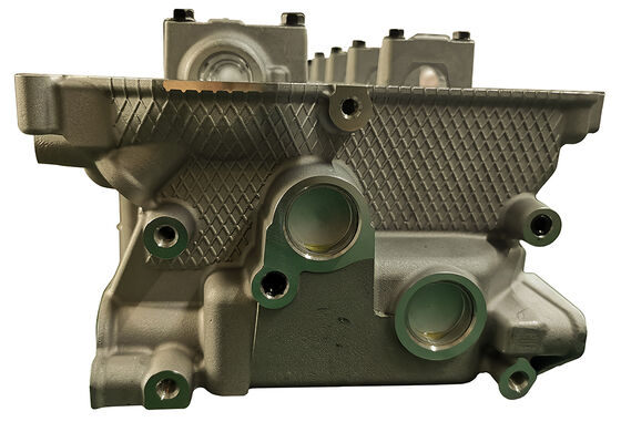 Culata de aluminio 4N15 para MITSUBISHI Type73 Triton L200 Pajero Montero Shogun con orificio 2.4L 16V 1005C961 1005C643