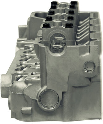4M40 Aluminum Cylinder Head  for MITSUBISHI Montero Pajero Canter 2.8L 8V ME202621 908515